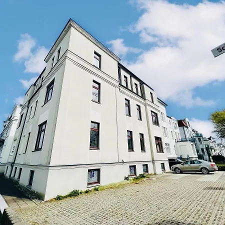 Stella Maris, Wenige Schritte Zum Rostock